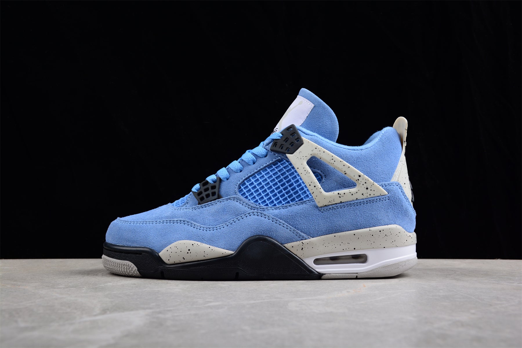 Value-for-money version of Air Jordan 4 SE "University Blue" Shoes braveps