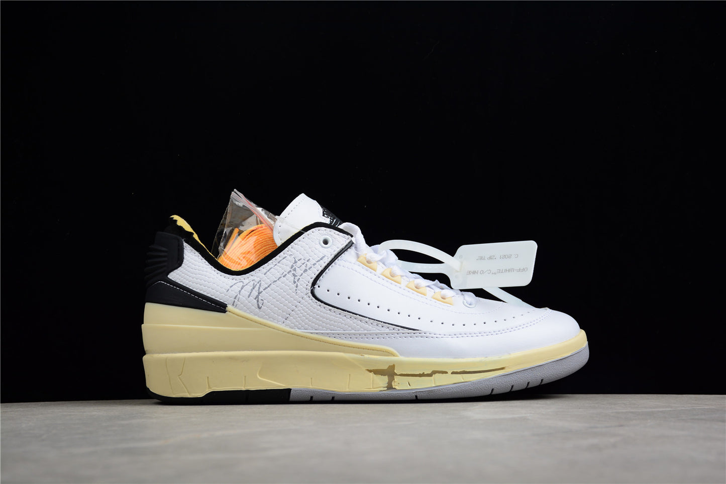 R35 Off-White x Air Jordan 2 shoes  braveps