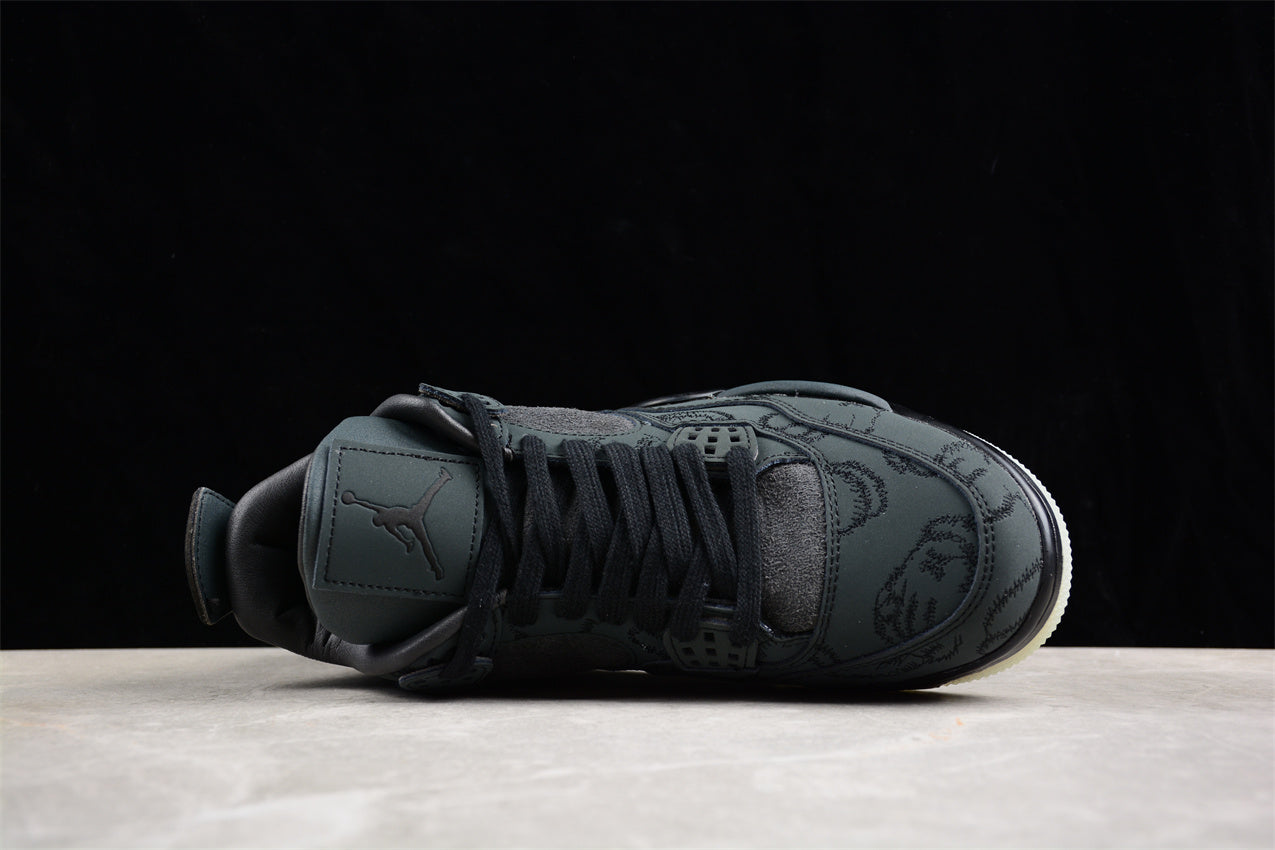 Kaws x Air Jordan 4 Black Shoes braveps