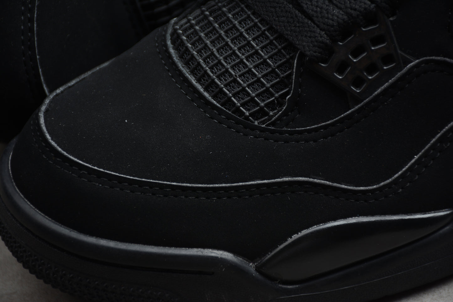 R38 Air Jordan 4 all Black Shoes braveps