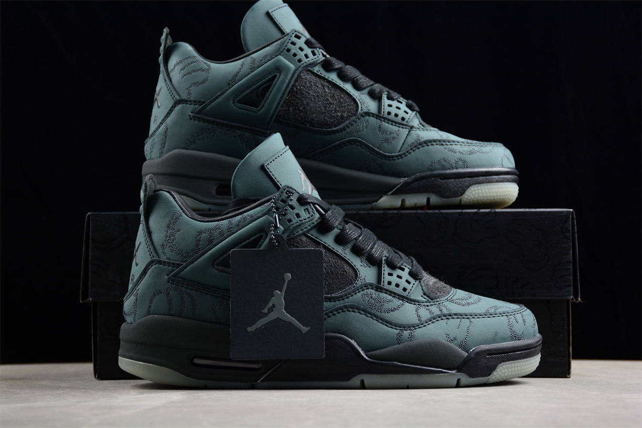 Kaws x Air Jordan 4 Black Shoes braveps