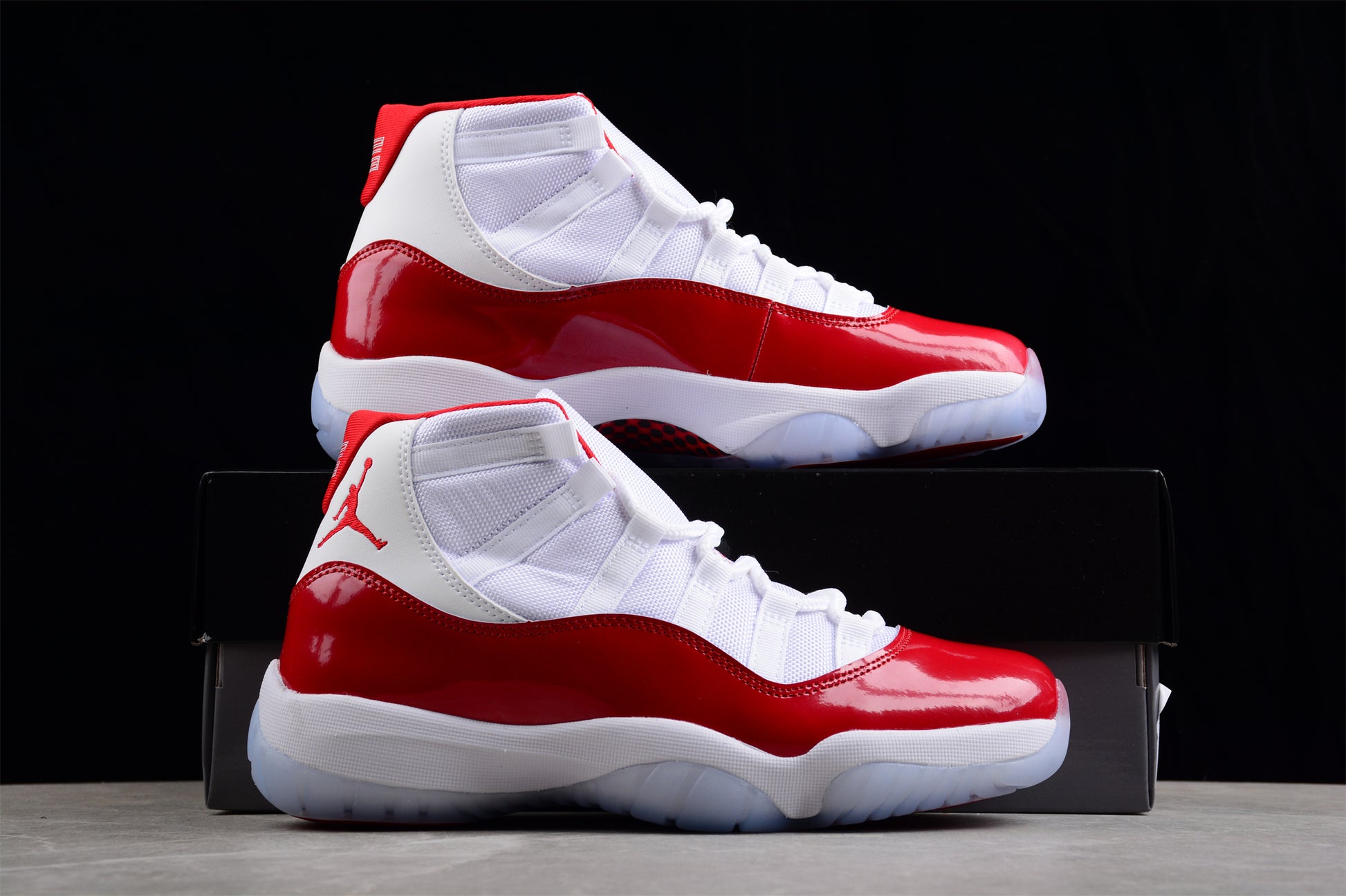 Air Jordan 11 "Cherry" White and Red Shoes braveps