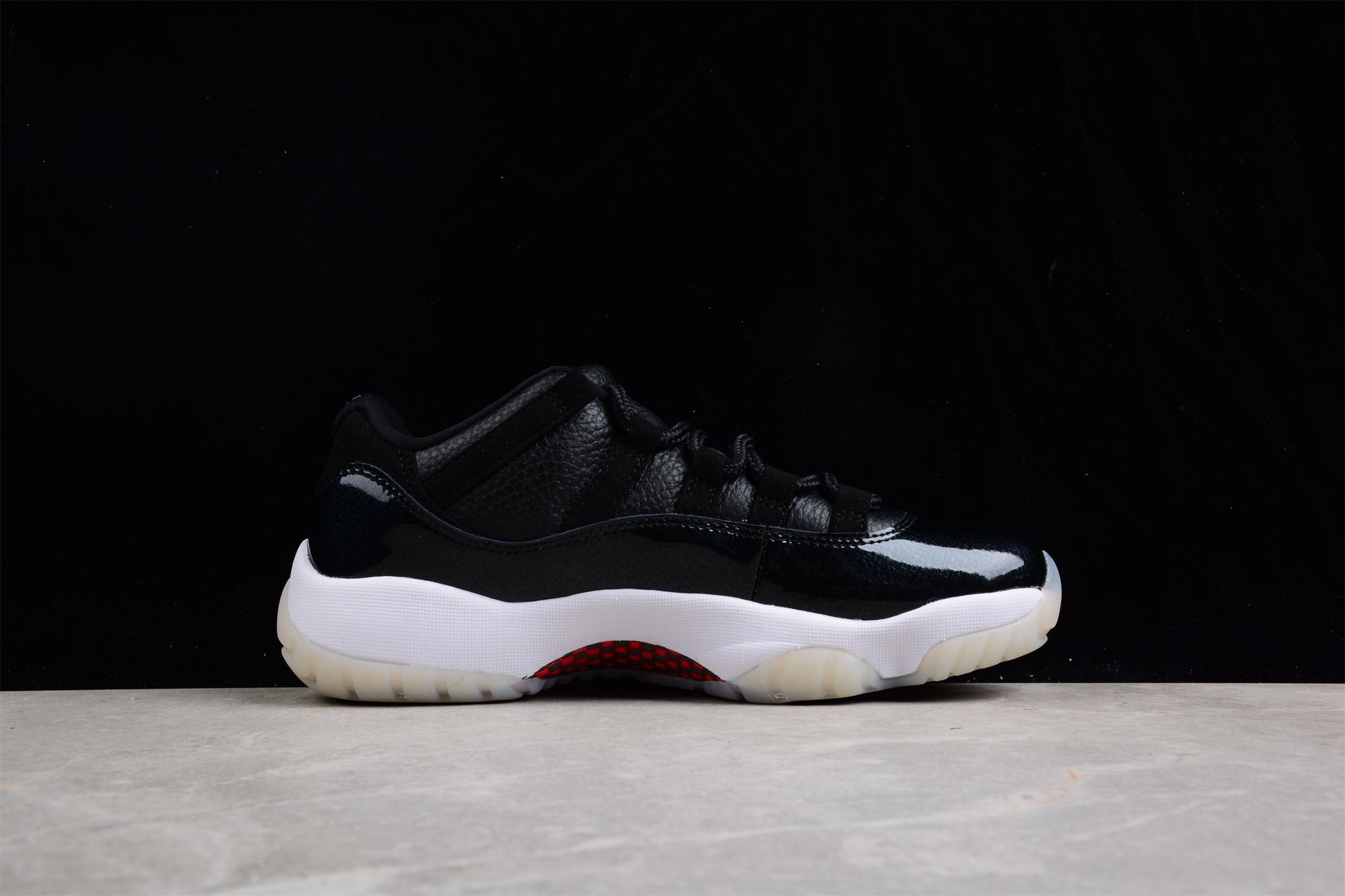 Air Jordan 11 Retro Low "72-10" Shoes braveps