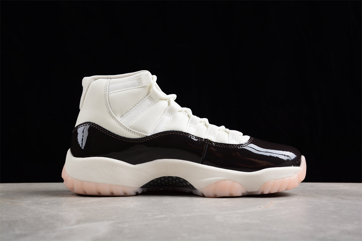 Air Jordan 11 Retro " Neapolitan" White and Black Shoes braveps