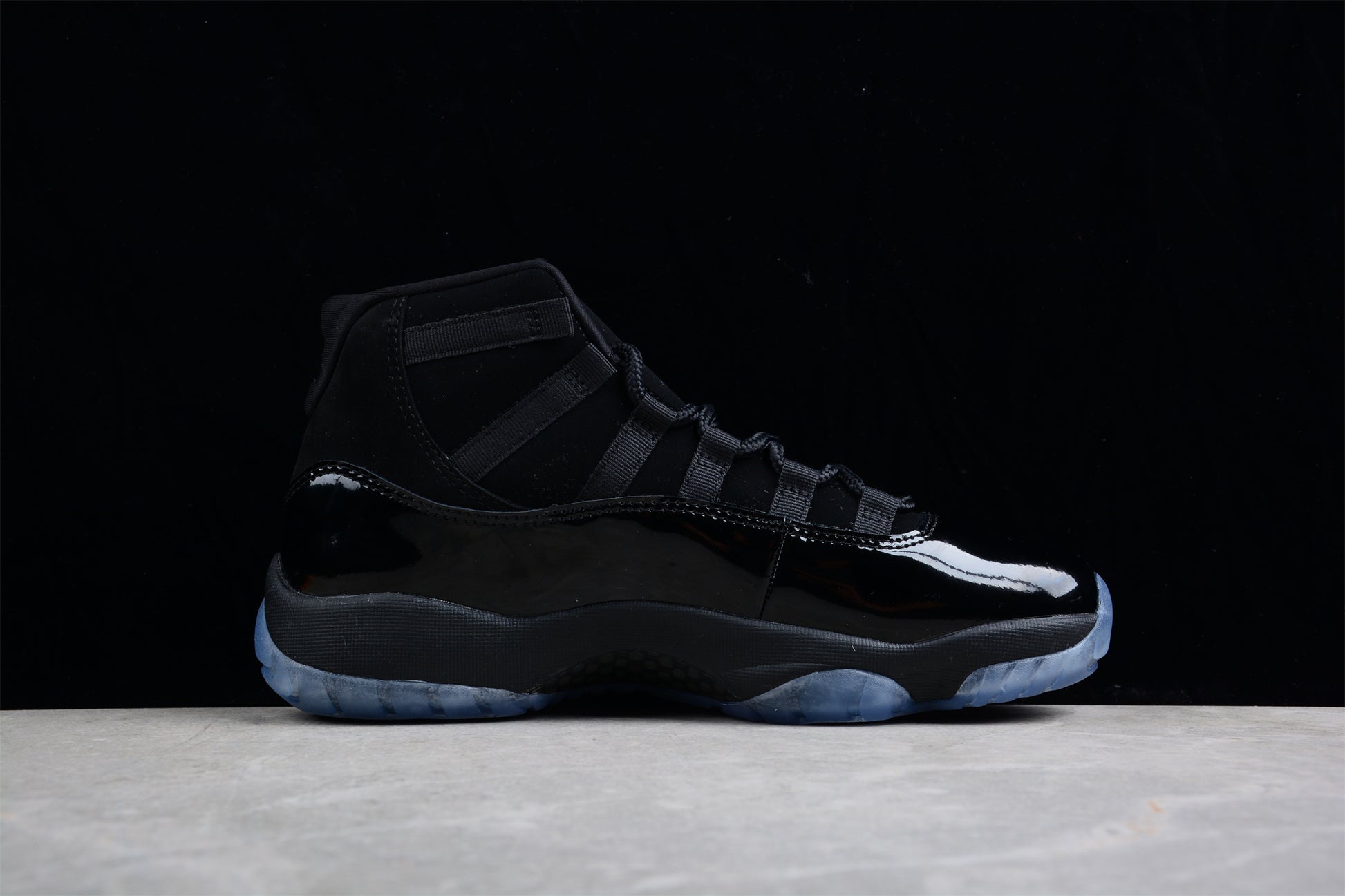 Air Jordan 11“Cap and Gown” Black Gamma Shoes braveps