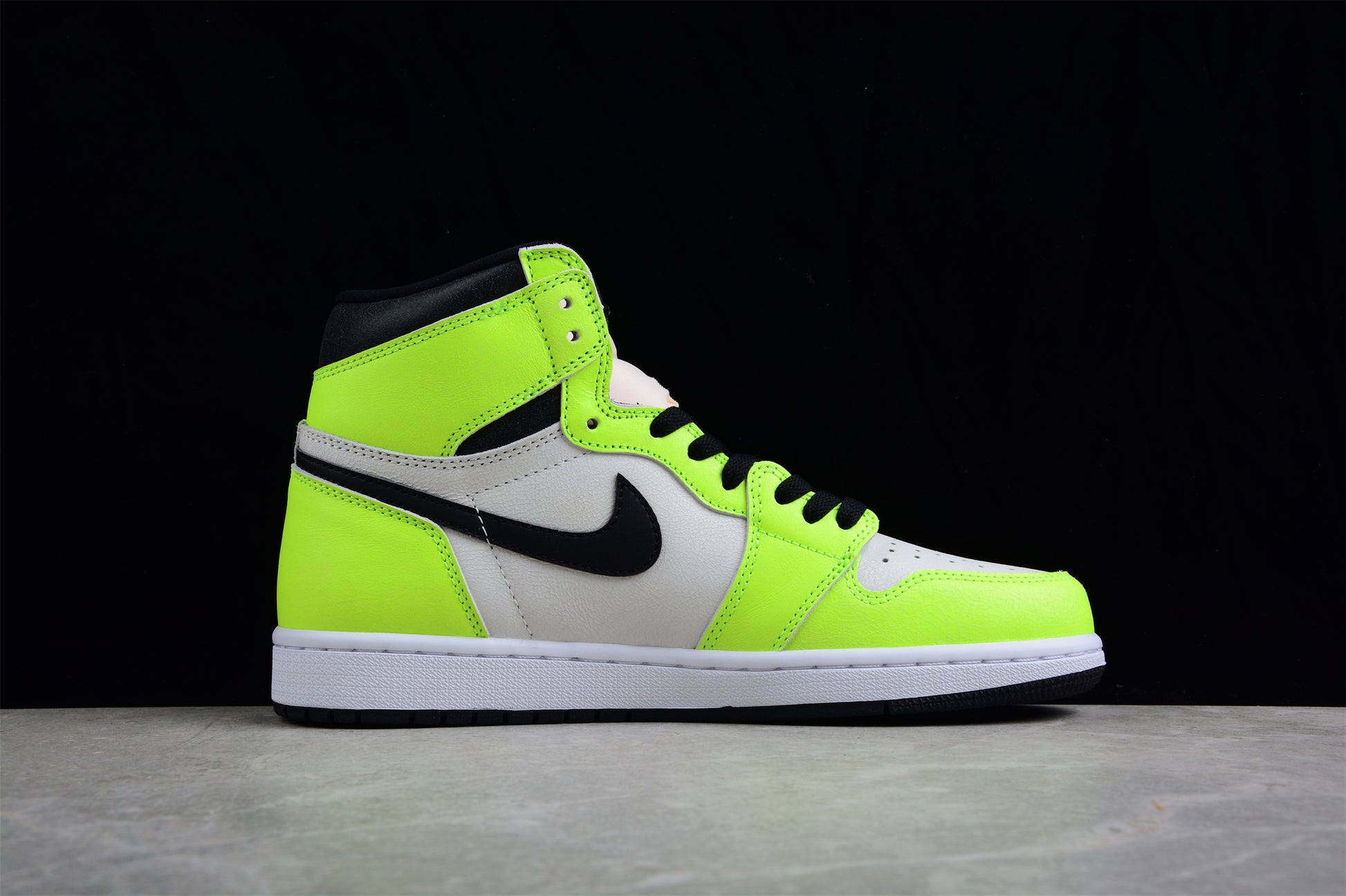 Air Jordan 1 High OG "Volt" Fluorescent Green Shoes braveps