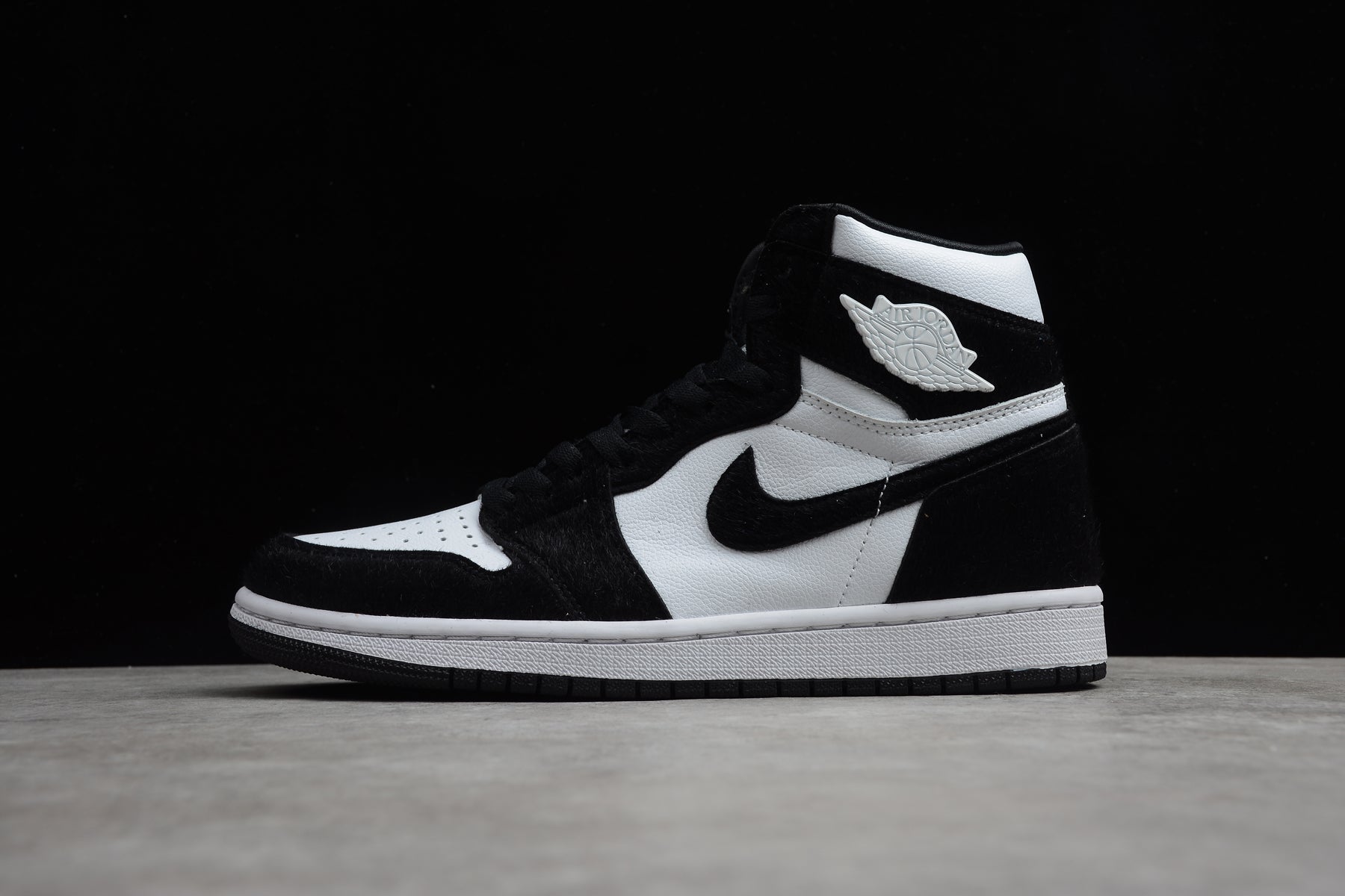 Air Jordan 1 High WMNS AJ1 Fluffy Black and White Panda braveps