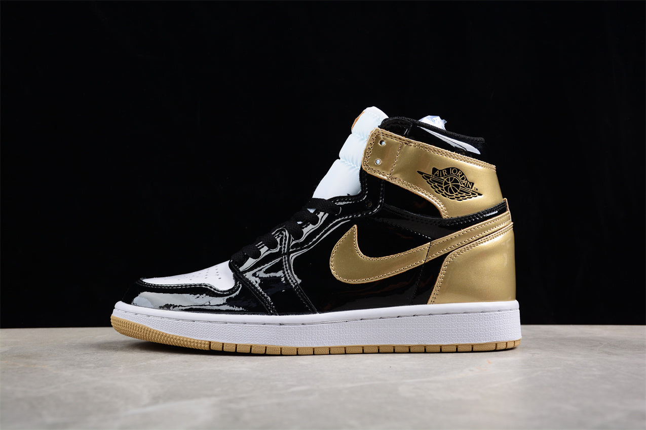 Air Jordan 1 Retro High "ComplexCon" Black & Gold Shoes braveps