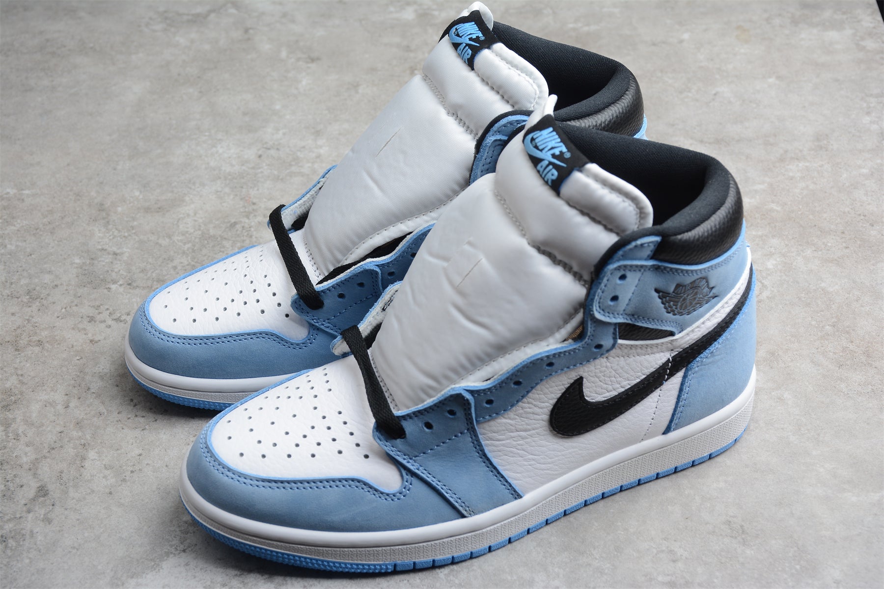 Air Jordan 1 "University Blue" Shoes braveps