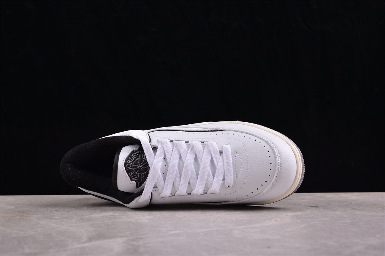 Air Jordan 2/3 Retro White And Black Shoes braveps