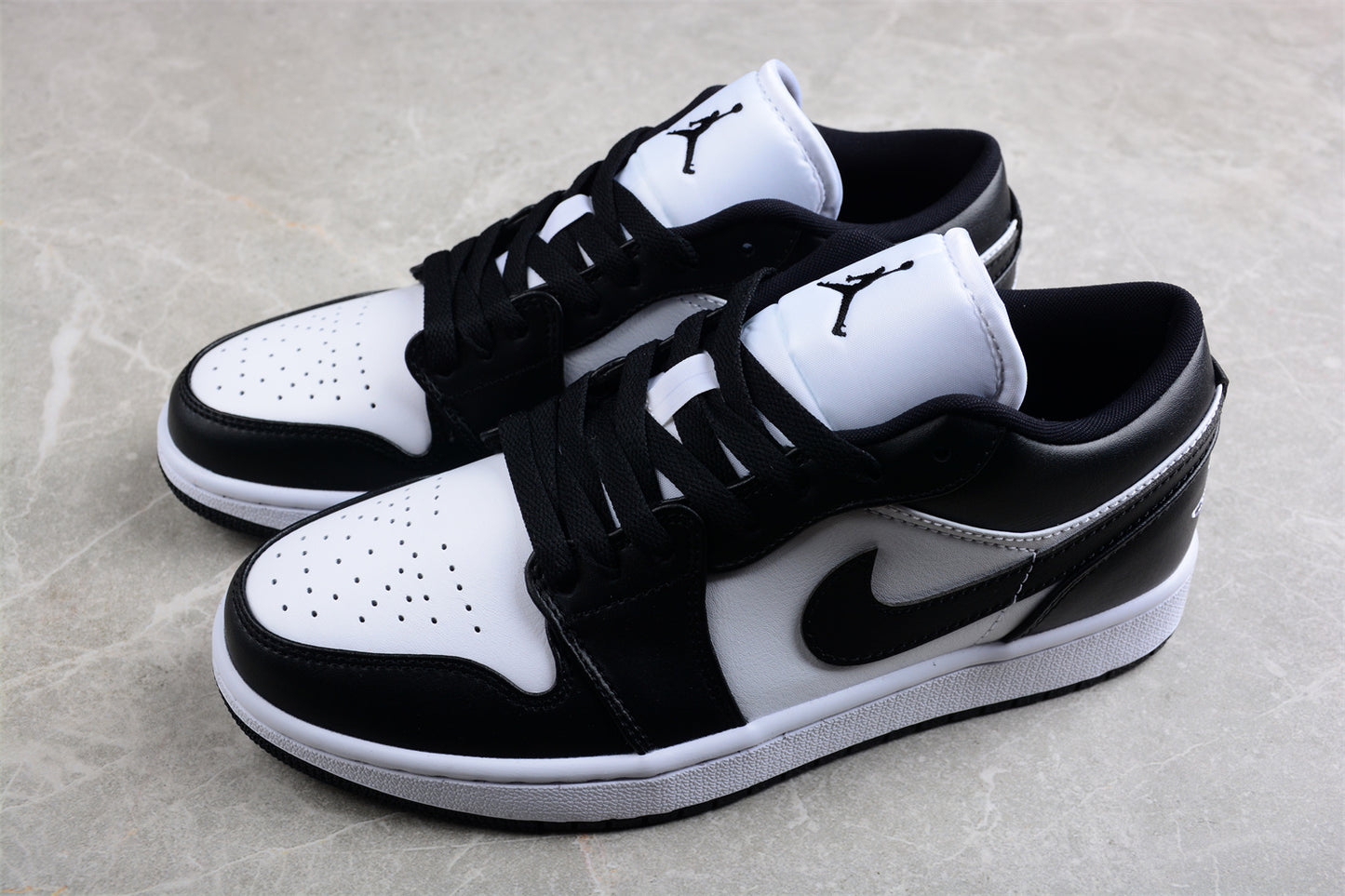 Air Jordan 1 Low "Panda" braveps