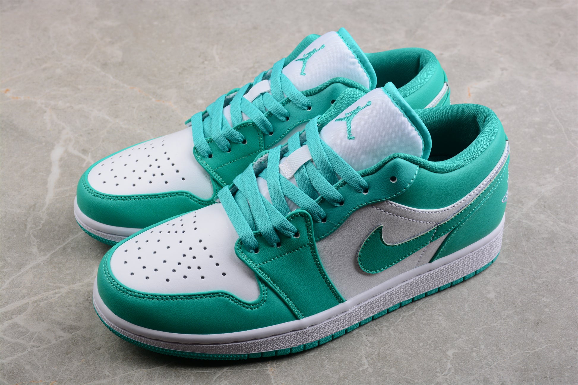 Air Jordan 1 Low "Turquoise" braveps