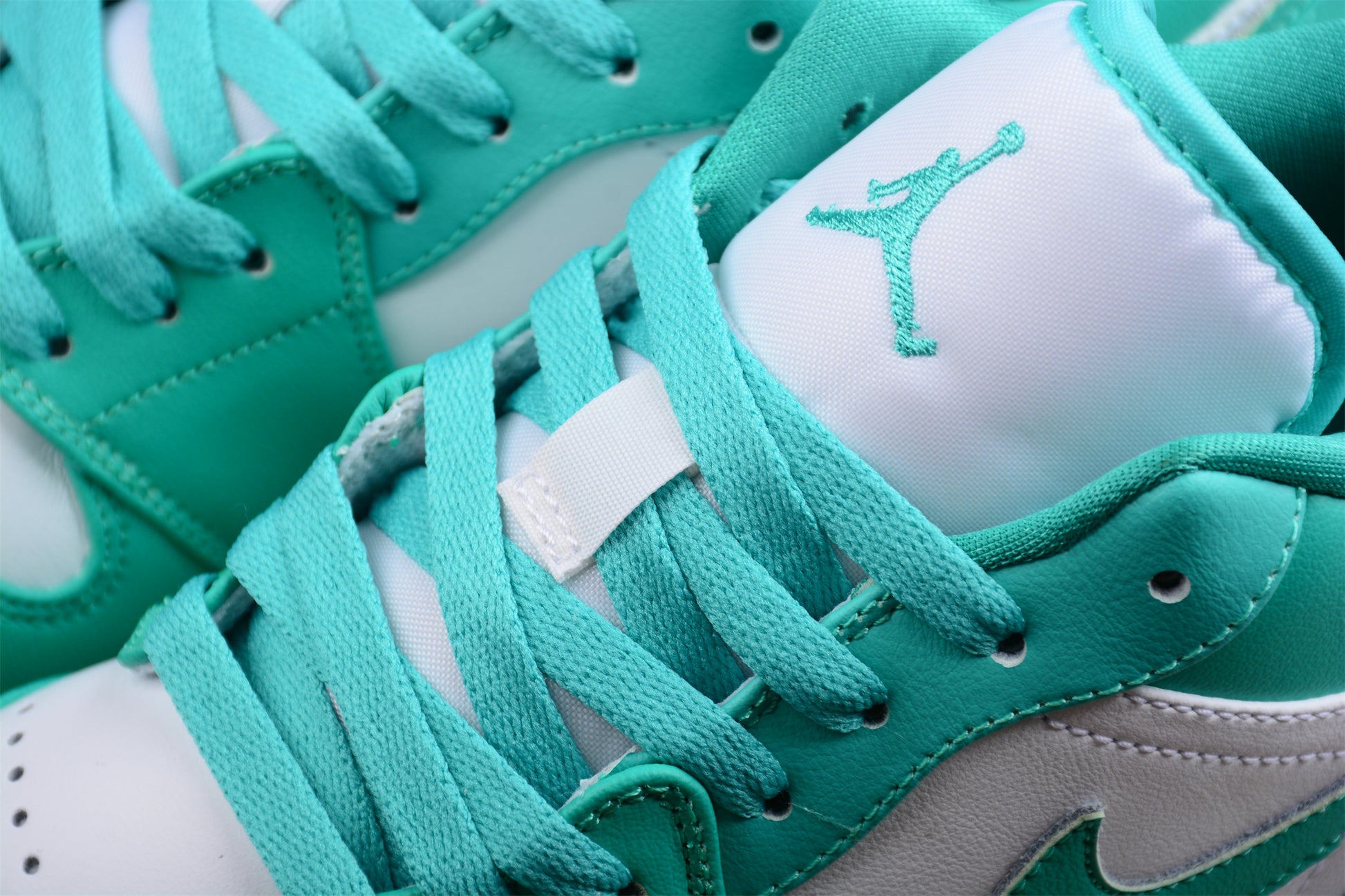 Air Jordan 1 Low "Turquoise" braveps