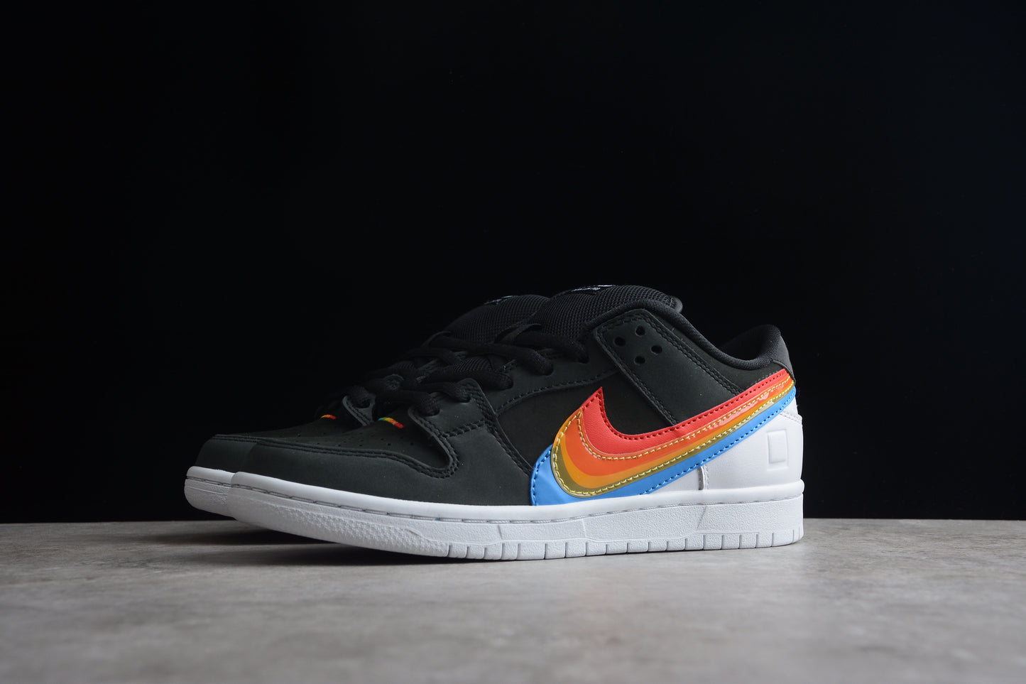 R28-36 NK Dunk Low " Ice " braveps