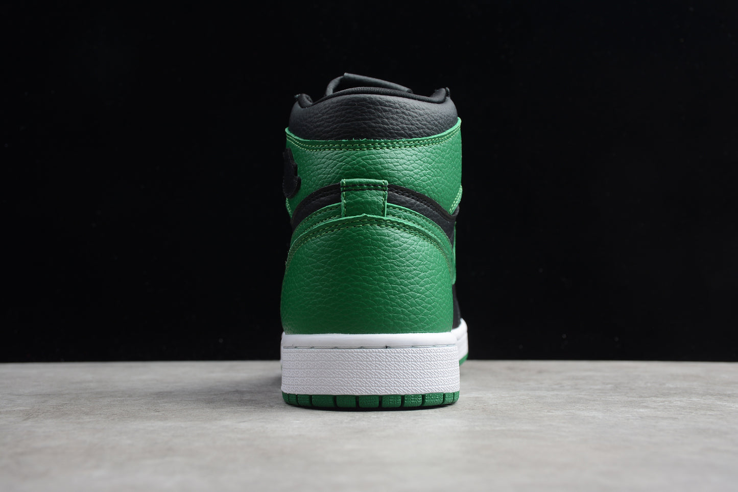 R28 AJ1 High Top Black Green Shoes braveps