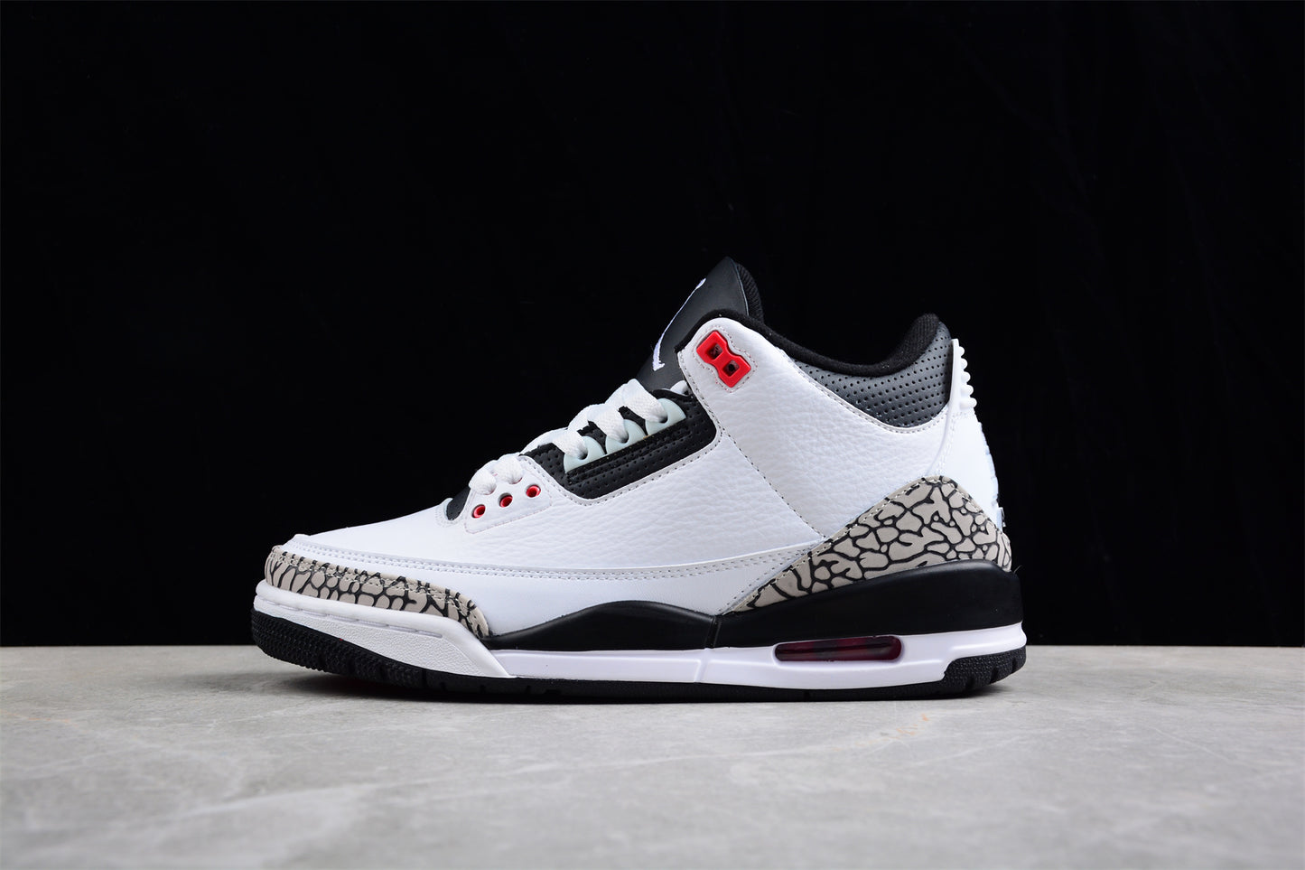 Air Jordan 3 Retro "Infrared 23"  Black and Gray Shoes braveps